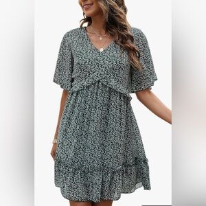NWT Green and White Chiffon Flower Dress